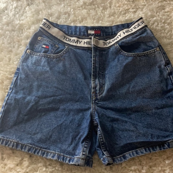 Women’s Tommy Hilfiger denim shorts size 8 - Picture 1 of 8